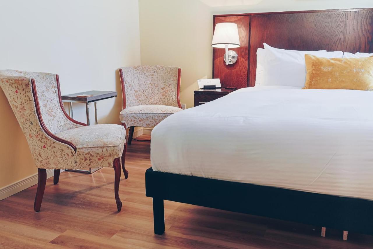 Mini-hôtel Aux Deux Lions 3*